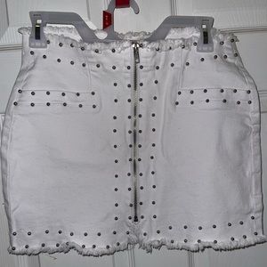 jw signature white beaded mini skirt